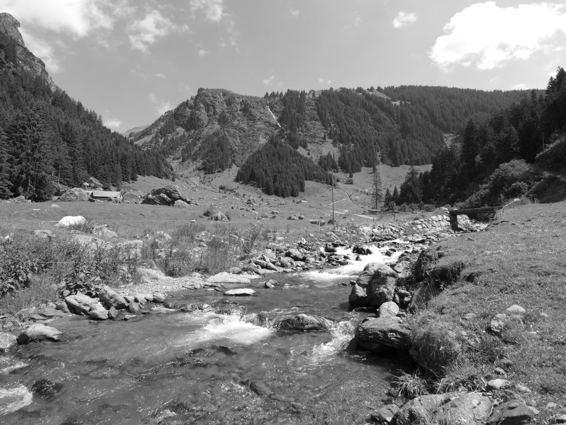 Der Name «Üblital» wird vom Romanischen «ovil», der Bezeichnung für Schaf, abgeleitet.